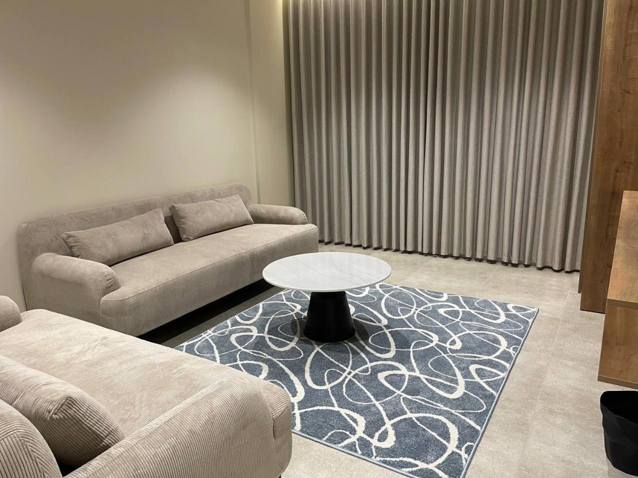 Maz Apartemen Medina